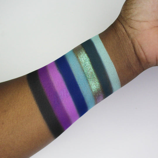 Lins X Blend Bunny Cosmetics - Eyeshadow Palette
