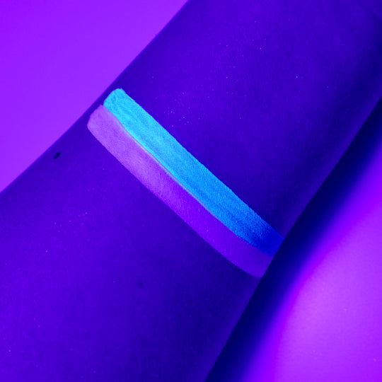 Pottery (UV Blue & White) Split Liner - Eyeliner - Glisten Cosmetics
