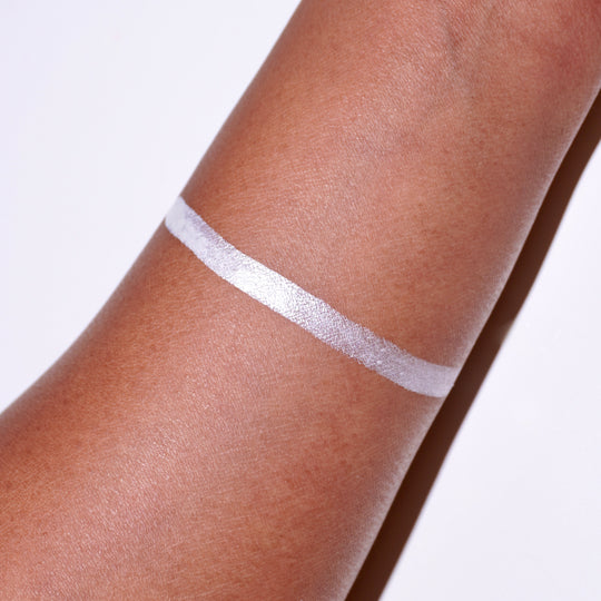 Platinum (Metallic Light Silver) Wet Liner® - Eyeliner - Glisten Cosmetics