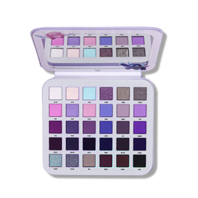Gleam X Gloom - Robert Welsh X Blend Bunny Eyeshadow Palette - Blend Bunny Cosmetics