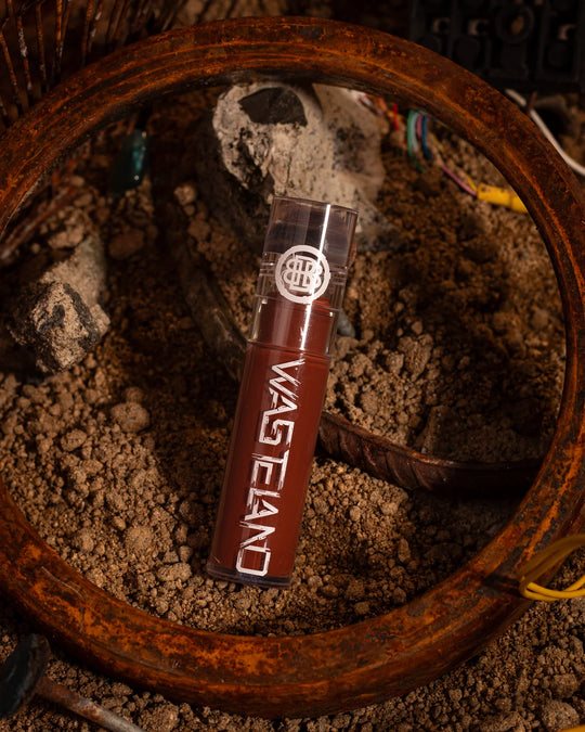 Rust Punk - Wasteland X ZYEL Velvet Veil Lip Mud - Bellabeautébar