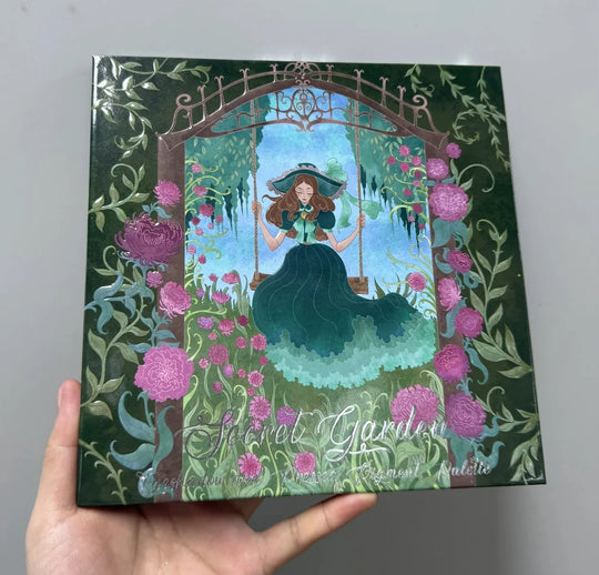 Secret Garden Magnetic Palette - Bellabeautébar