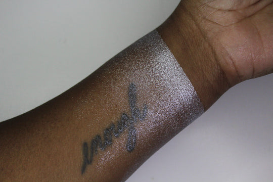 Little Miss "She Never Misses" Simply Put Highlighter Quad - Blend Bunny Cosmetics